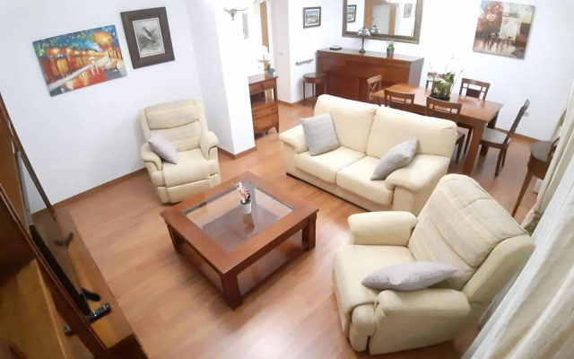 Apartamento Grande - Castillo Santa Barbara