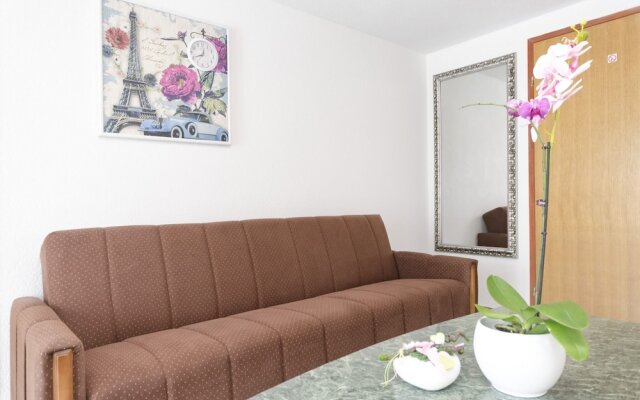 Apartments Crystal