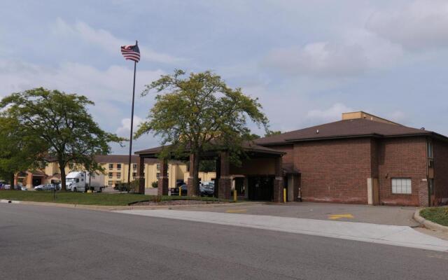 Baymont by Wyndham Flint Airport North