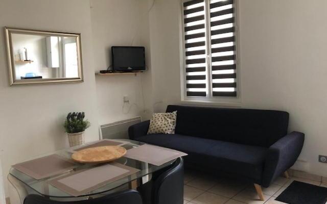 Maison de Ville (Adults Only)