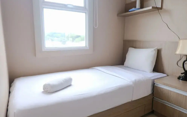 Homey Living 2Br Apartment At Parahyangan Residence