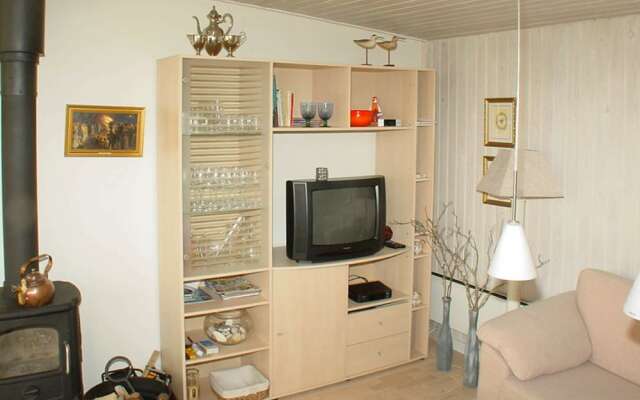 Pleasant Holiday Home in Hadsund With Terrace