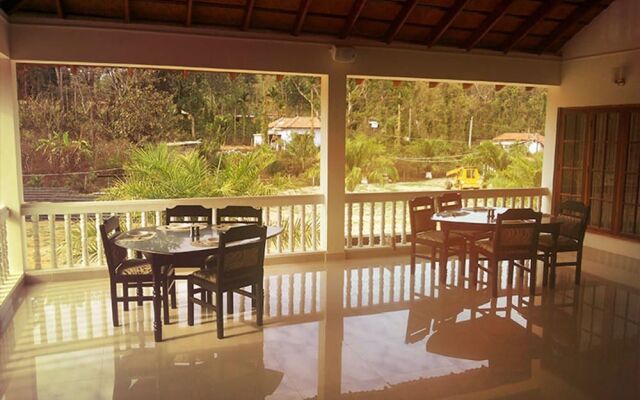 Palm Valley Resort