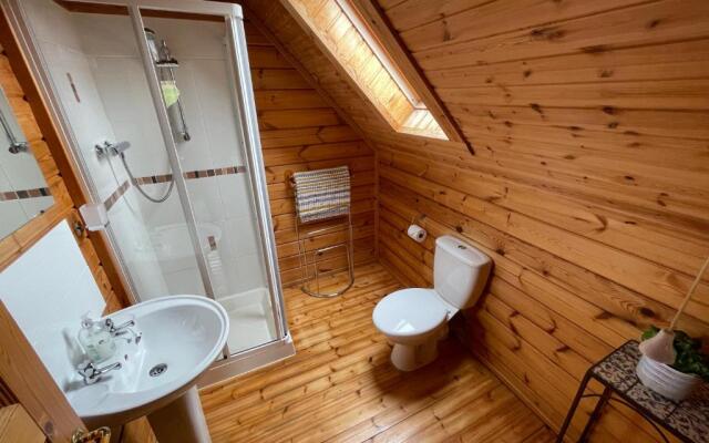 Luxury 3 bedroom, 3 bathroom lodge with hot tub