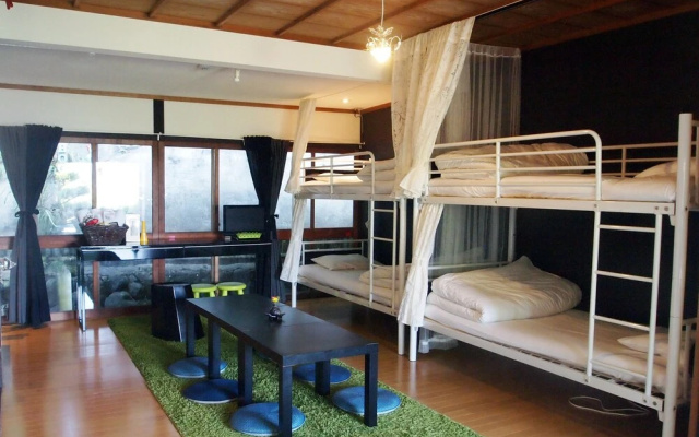 Bamboo Village - Hostel