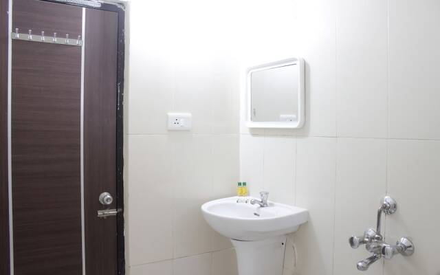 FabHotel MyPlace Kondapur HICC