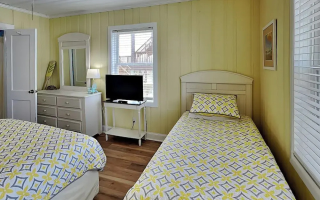 Costic by Topsail Realty