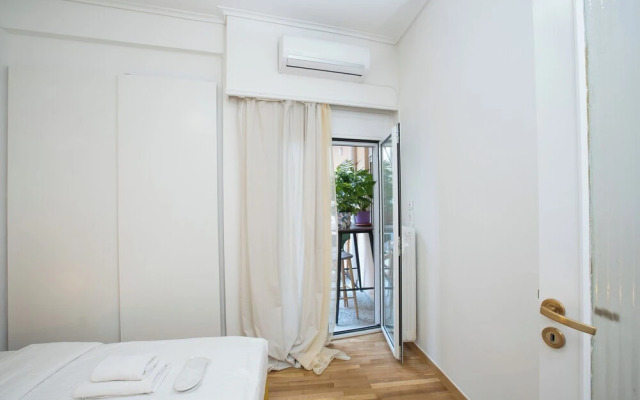 Ruby's Urban Residence Koukaki