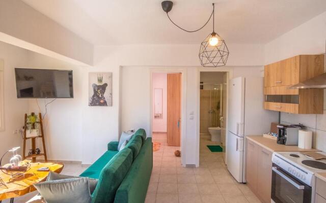 Remvi GUEST HOUSE