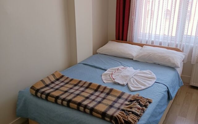 Camlica Hotel