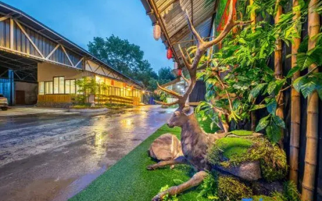 SHIN Hotel 80th Stadium Korat