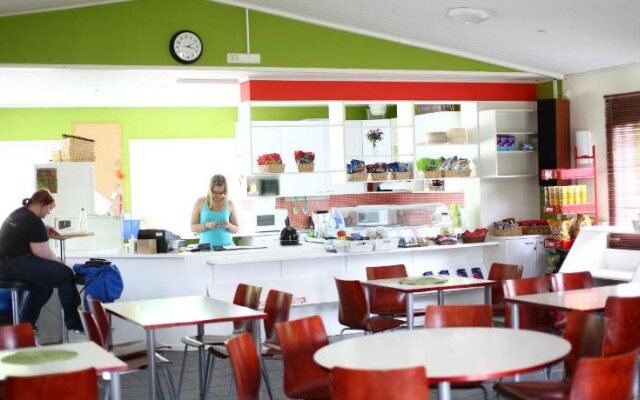 IK Hotel & Camping