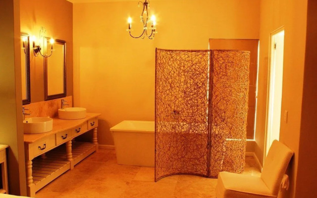 8 Moda Rossi Self catering