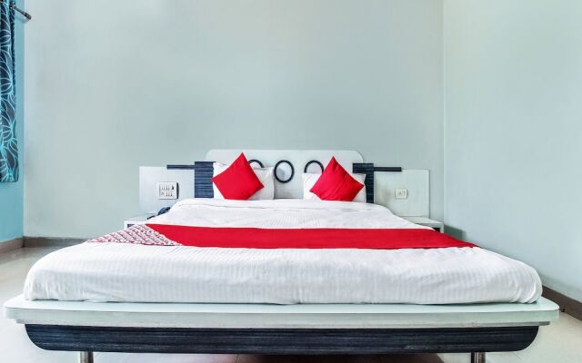 Oyo 60852 Hotel Residency Park