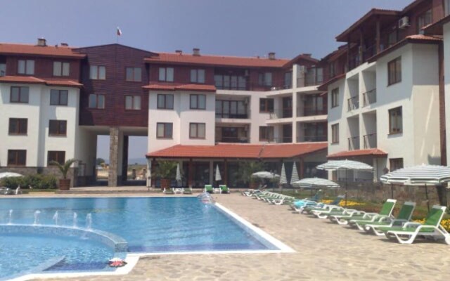 Stunning Apartment With Pool in Ravda, Bulgaria