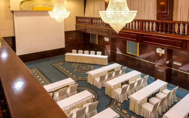 Hotel President Solin
