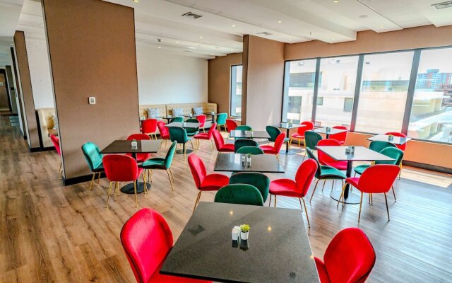 Hampton By Hilton Santiago Las Condes