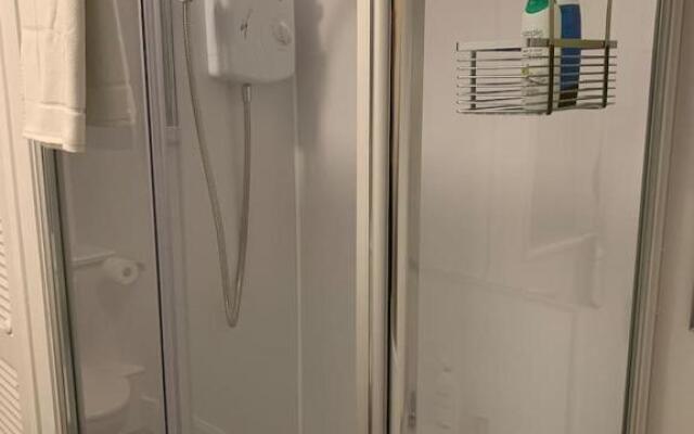 Apartment 39c