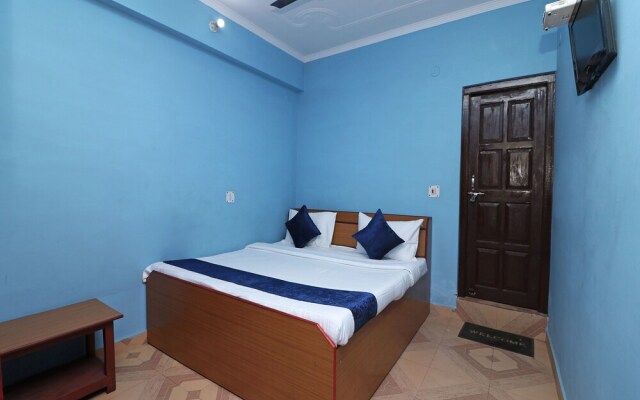 OYO 13922 Hill View 2BHK Kempty Fall