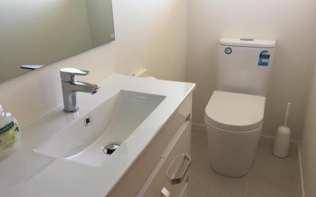Talinga Ocean Views - Mangawhai Holiday Home