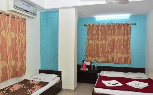 Hotel sai dhyan