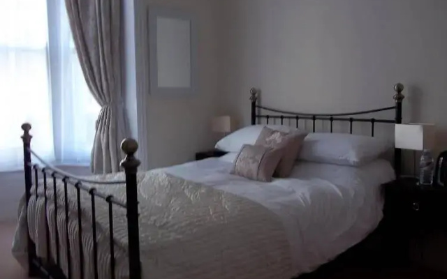 Wellington House B&B