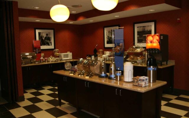 Hampton Inn & Suites Conroe - I-45 North