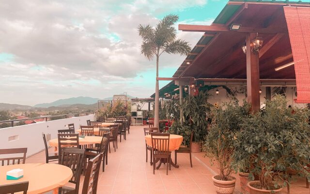 Royal Agate Beach Resort