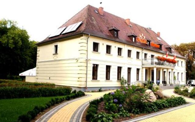 Hotel i Restauracja Świętoborzec