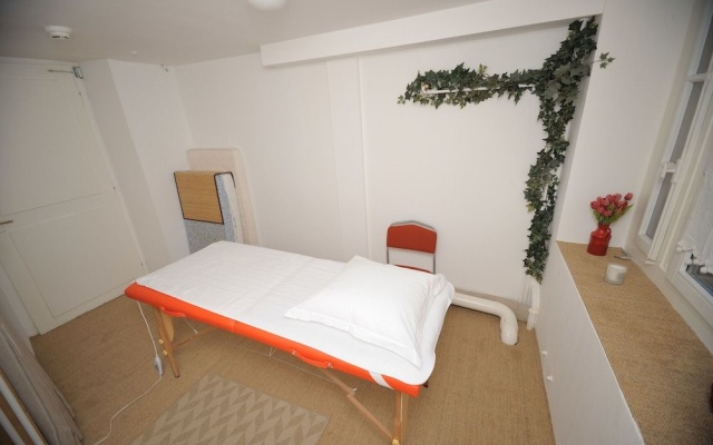 Hotel The Originals Boutique Hotel du Pillon – Guest Rooms – Les Diablerets