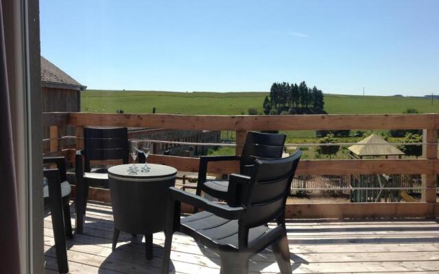 Le Fenil Holiday Home