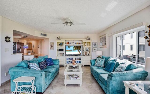 Land's End 9-201 Beach Front - Premier