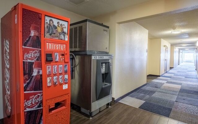 Red Roof Inn Columbus - Hebron