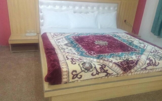 Eden Lake View Hotel