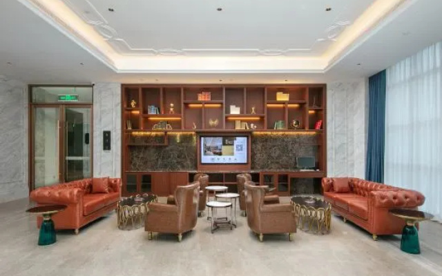 Vienna International Hotel (Fucheng District Horticultural Mountain Science and Innovation Park) – Lobby – Mianyang