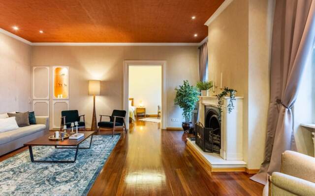 Missafir Flat in Beyoglu With Bosphorus View