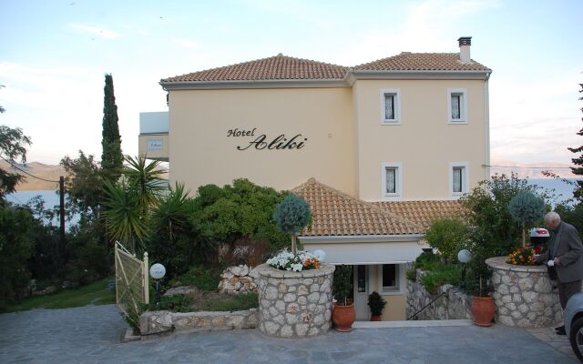 Aliki Hotel