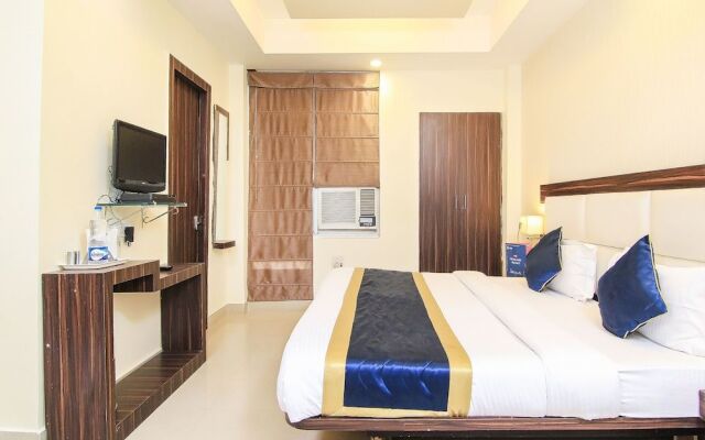 OYO 16897 Hotel Shubham Continental