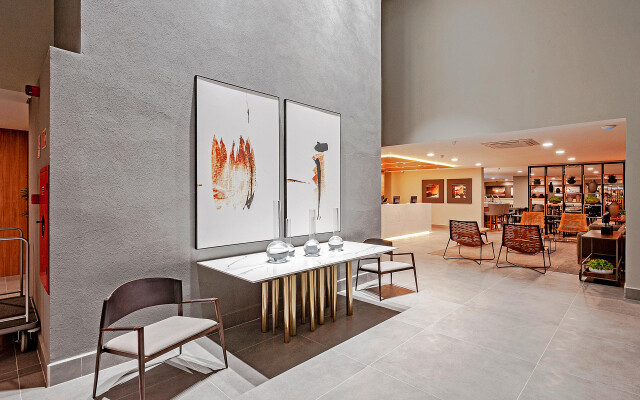 SLAVIERO Curitiba Aeroporto