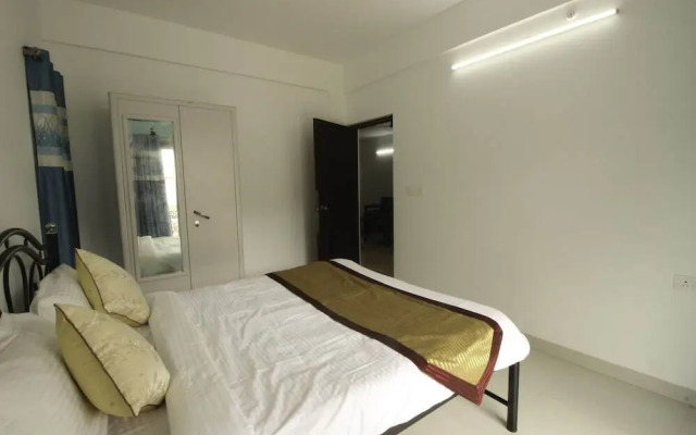 OYO Home 11012 Peaceful 1BHK Nerul