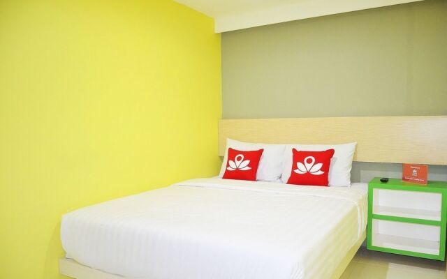 Zen Rooms Near Tunjungan Plaza