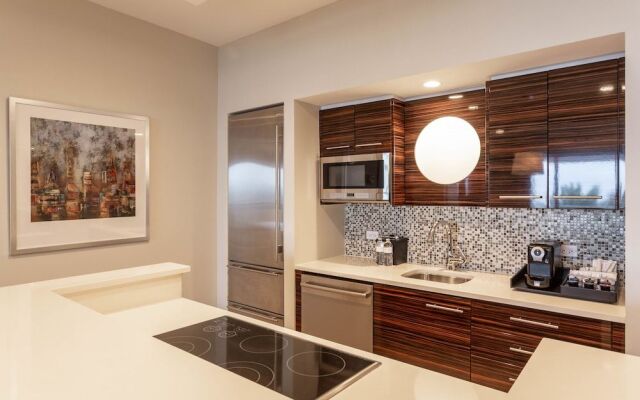 Luxury Condo on the Beach