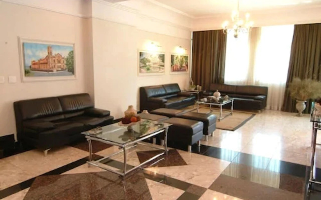 Center Flat