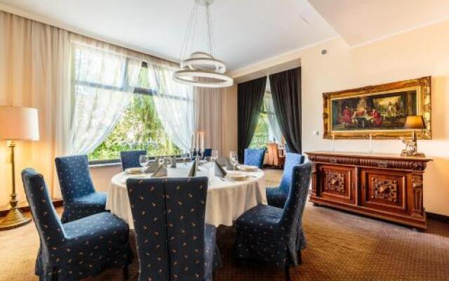 Hotel Fenix