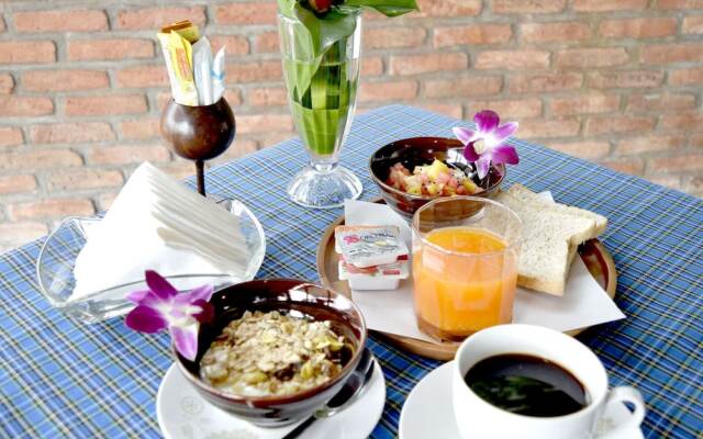 Phuket Lilla House