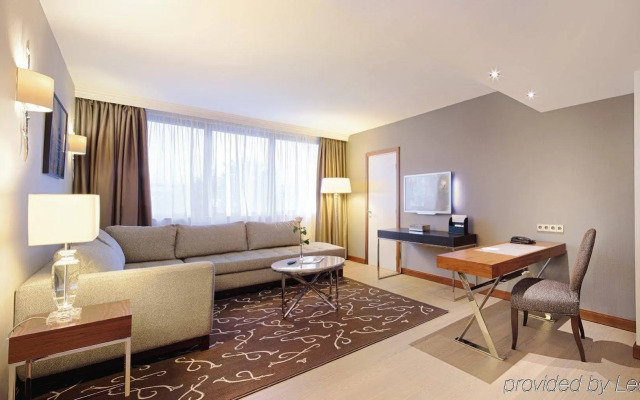 Crowne Plaza Paris - Neuilly