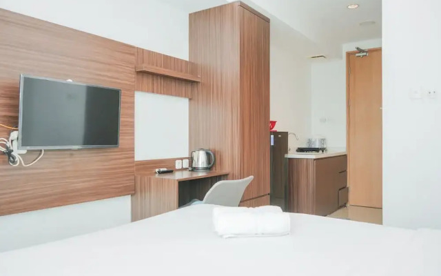 Modern Studio Apartment at Tree Park Cikokol