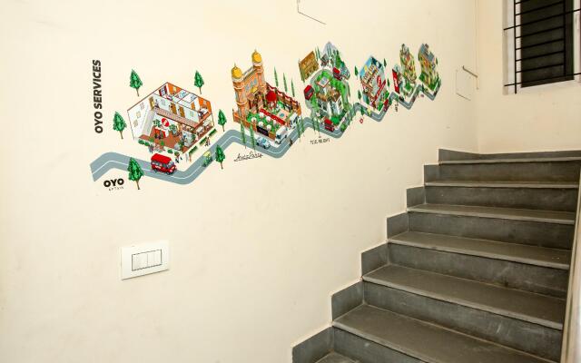 OYO 15701 River View Residency