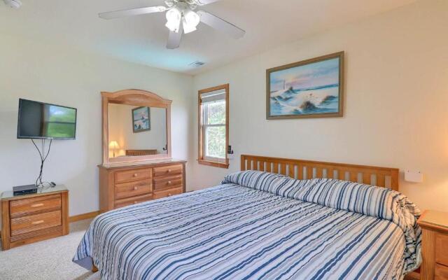 6061 - Bark O Lounge