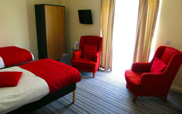The Waterside Hotel
